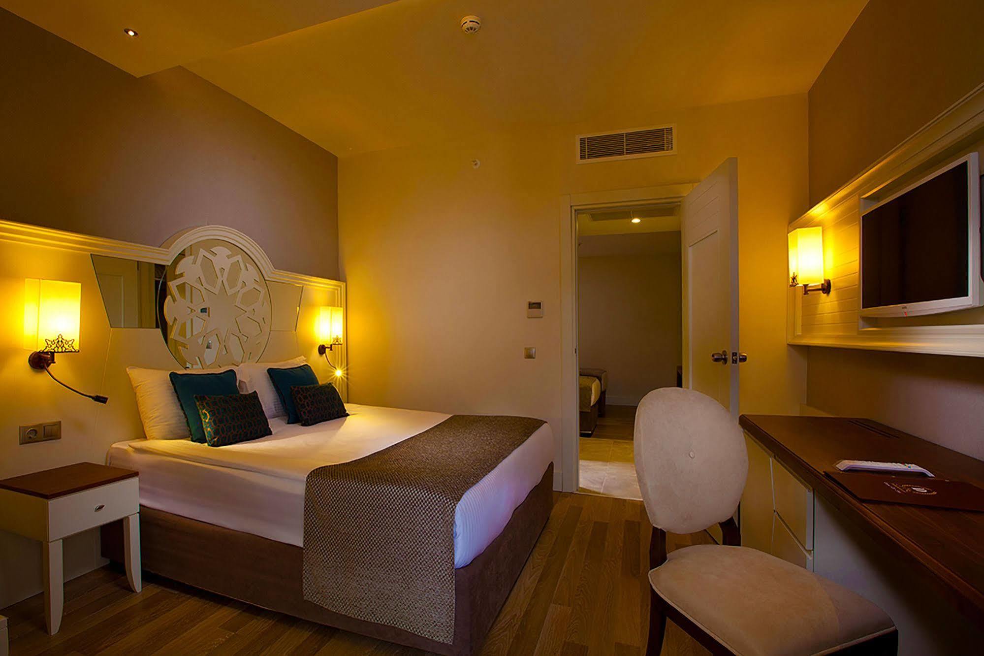 Diamond Elite Hotel & Spa - Adults Only Side Bagian luar foto